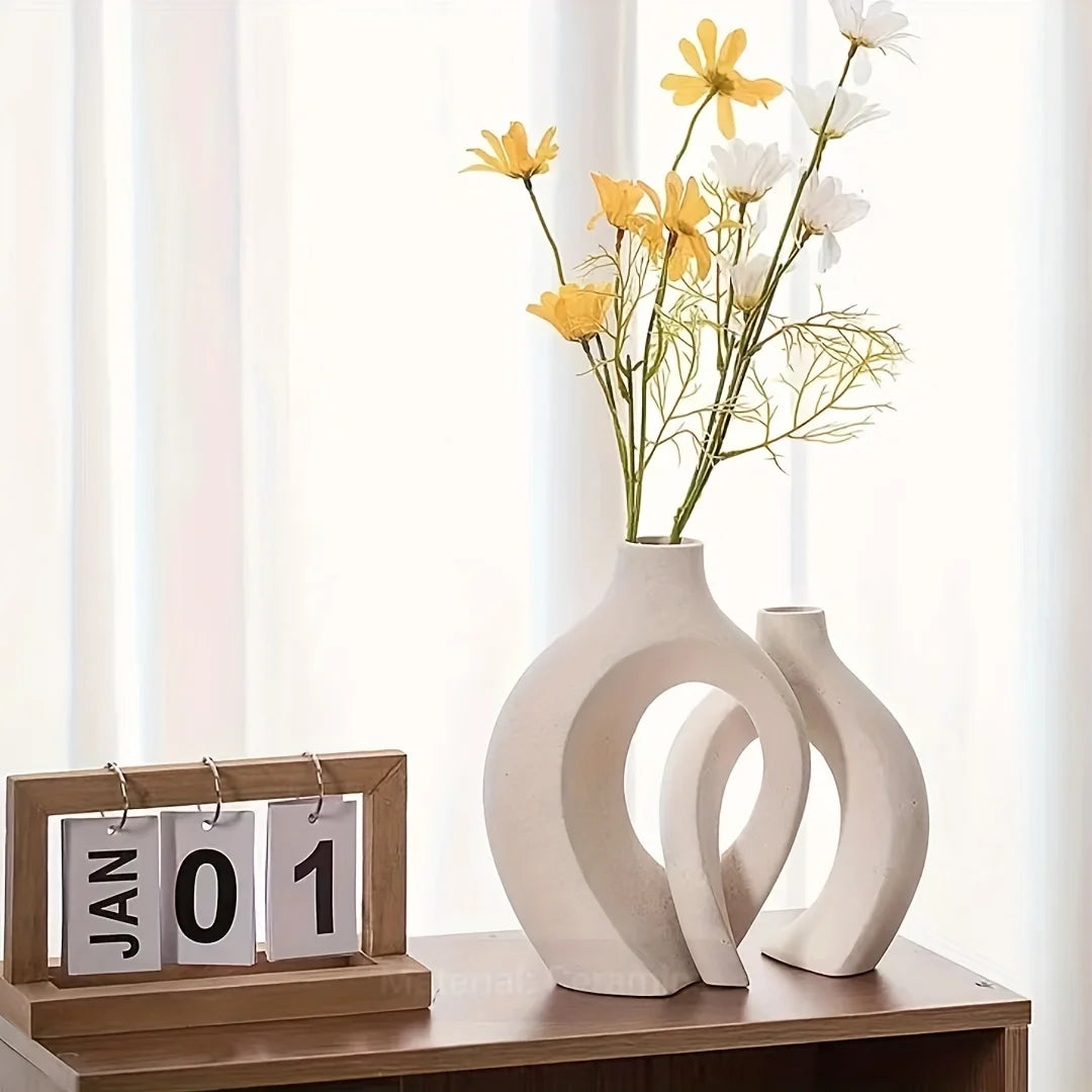 Nordic Modern Ceramic Vase Set of 2 Vases for Modern Home Decoration Flower Vases for Living Room Bookshelf